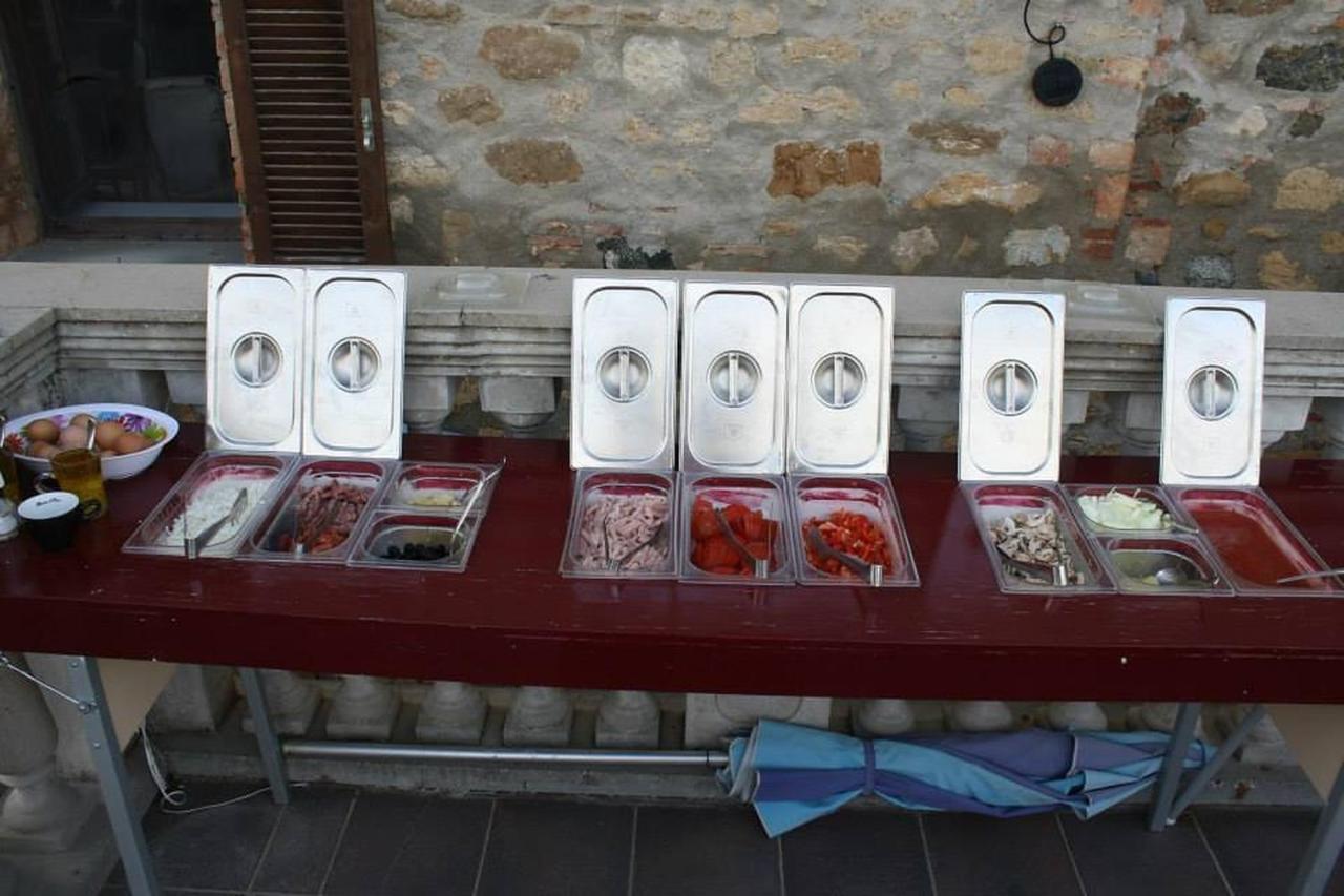 Lo Scricciolo Appartement Montecastelli Pisano Buitenkant foto